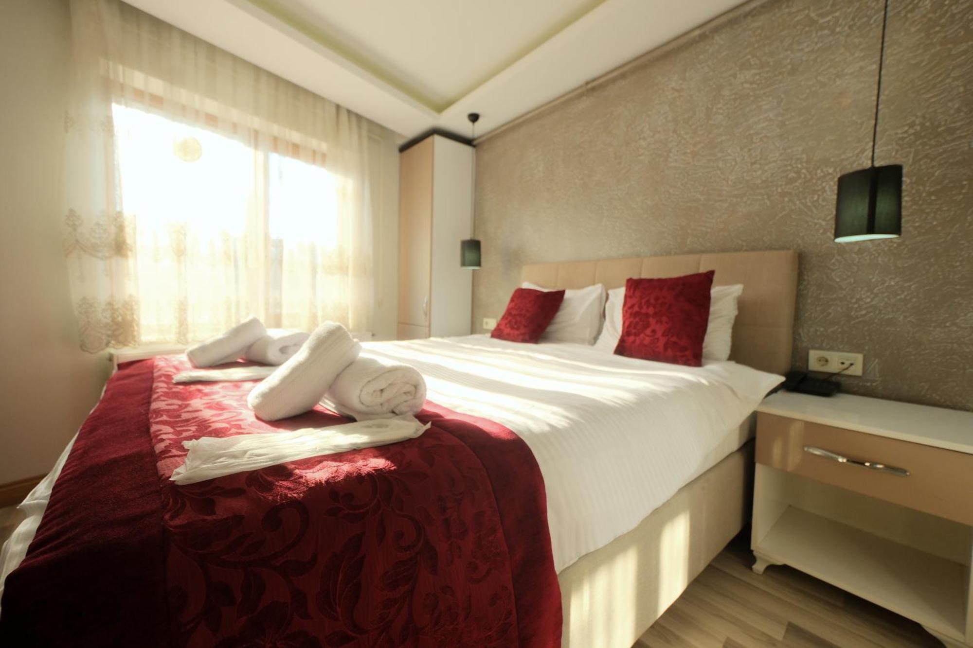 Taksim Celebi Suites Istambul Exterior foto