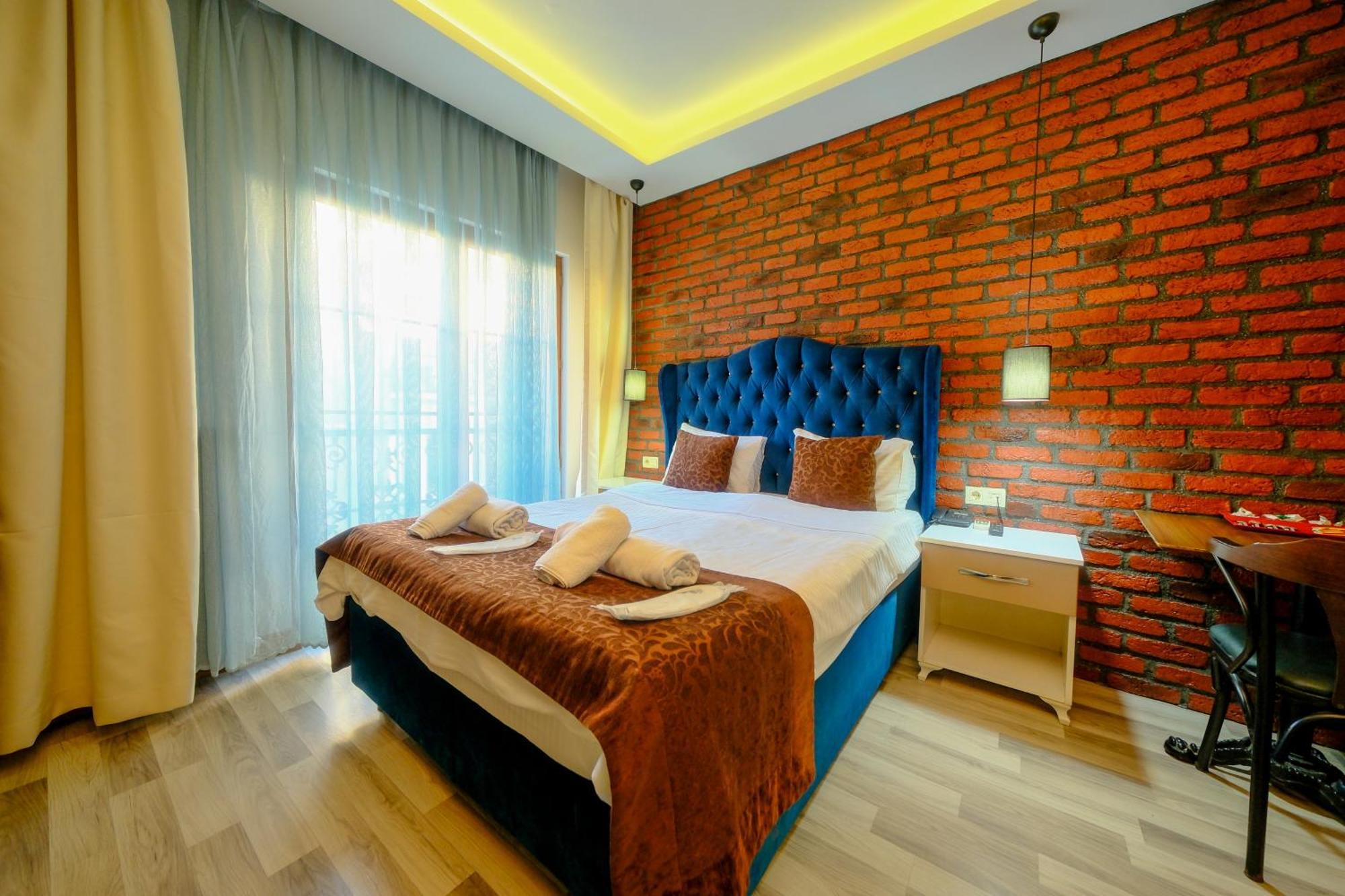 Taksim Celebi Suites Istambul Exterior foto