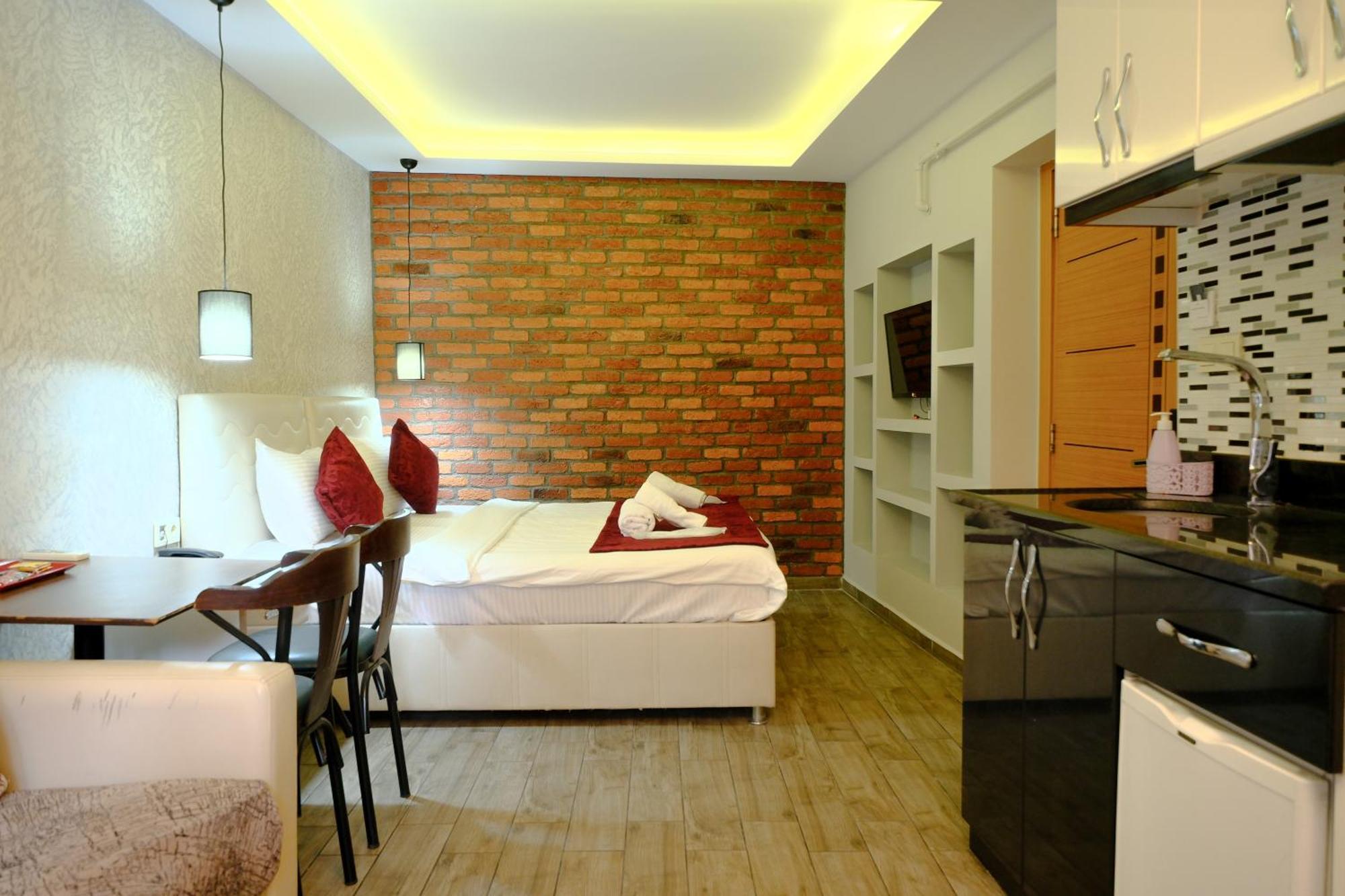 Taksim Celebi Suites Istambul Exterior foto